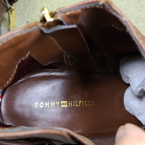TOMMY HILFIGER Size 8 M Ankle Boots Brown - Picture 10 of 12